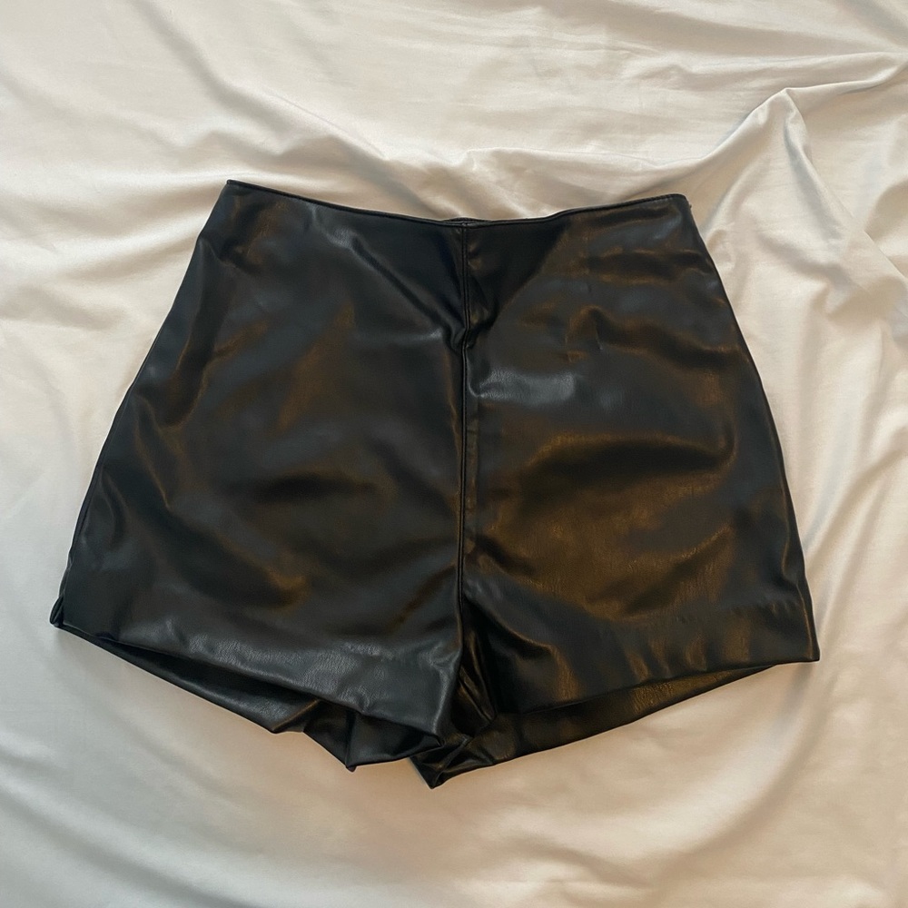 H&M leather shorts